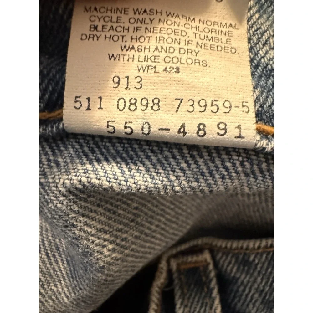 Vintage Levis‎ 550 Jeans Mens Size 38x32 Medium Wash Blue MADE IN USA